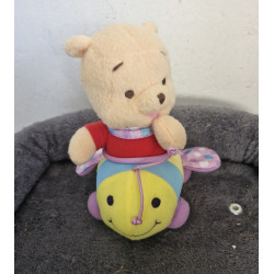 Peluche Winnie l'ourson sur...